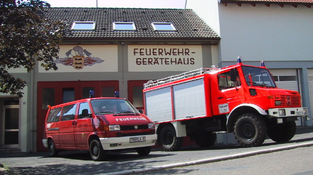  Feuerwehrgerätehaus 